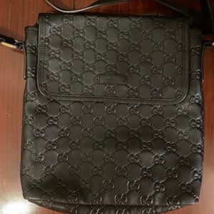 Gucci - authentic Gucci GG black leather shoulder or crossbody bag - 223666